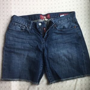 Lucky Brand Abbey Short size 4/27